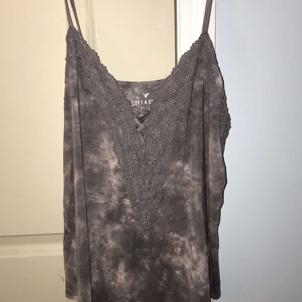 super cute american eagle tank